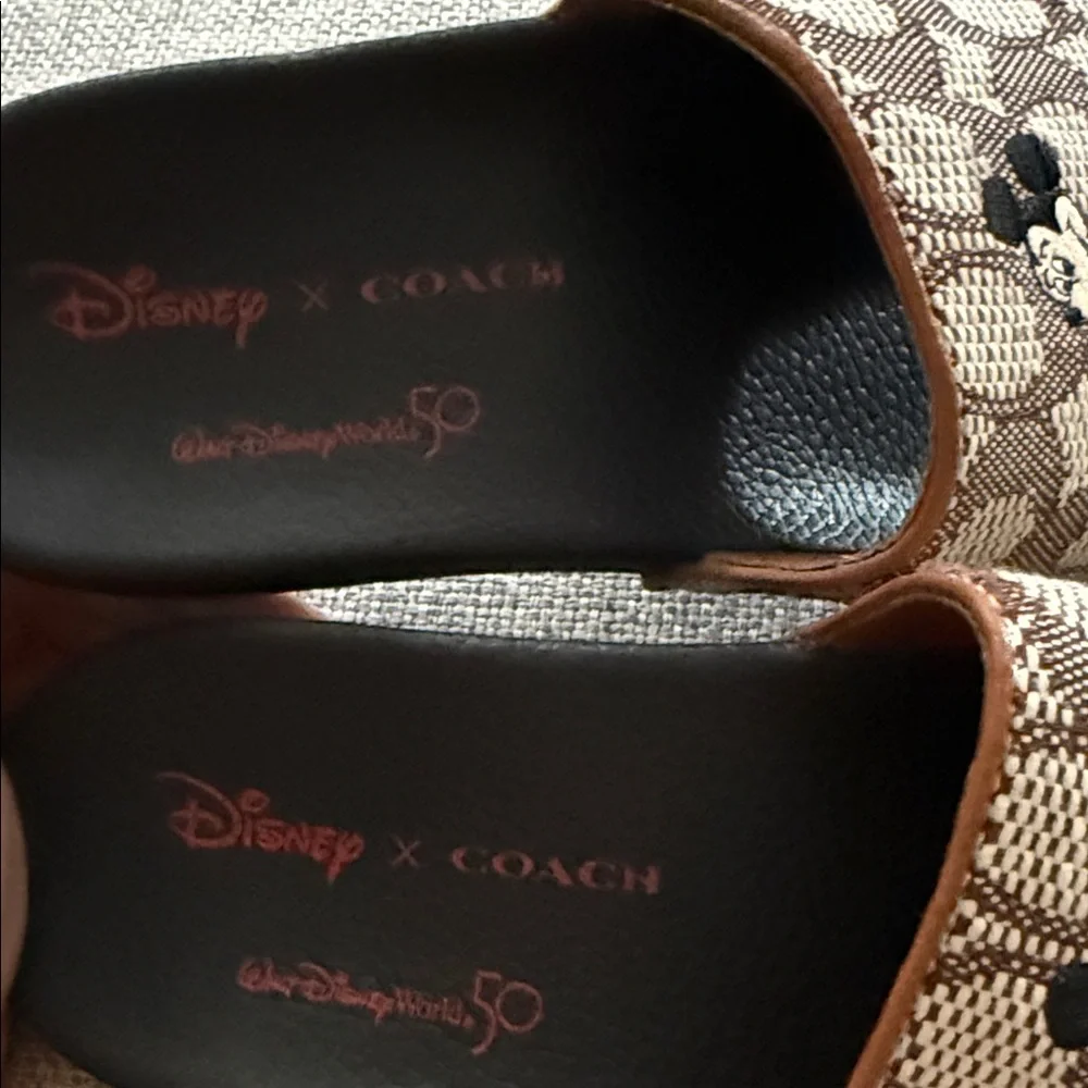 Excellent Condition Coach x Disney sandals, Women’s Size 8 - Picture 3 of 4